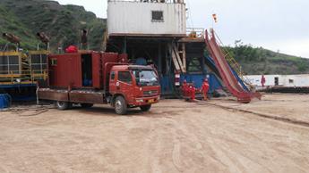 長慶油田采氣五廠試壓車隊(duì)圖片2