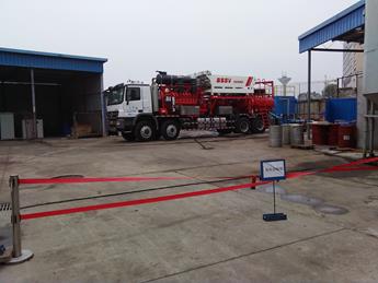 寶石集團壓裂車機組密封測試現(xiàn)場圖片6