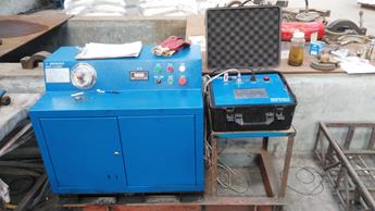 焦作固德彎頭鑄造件水密封試壓裝置調試