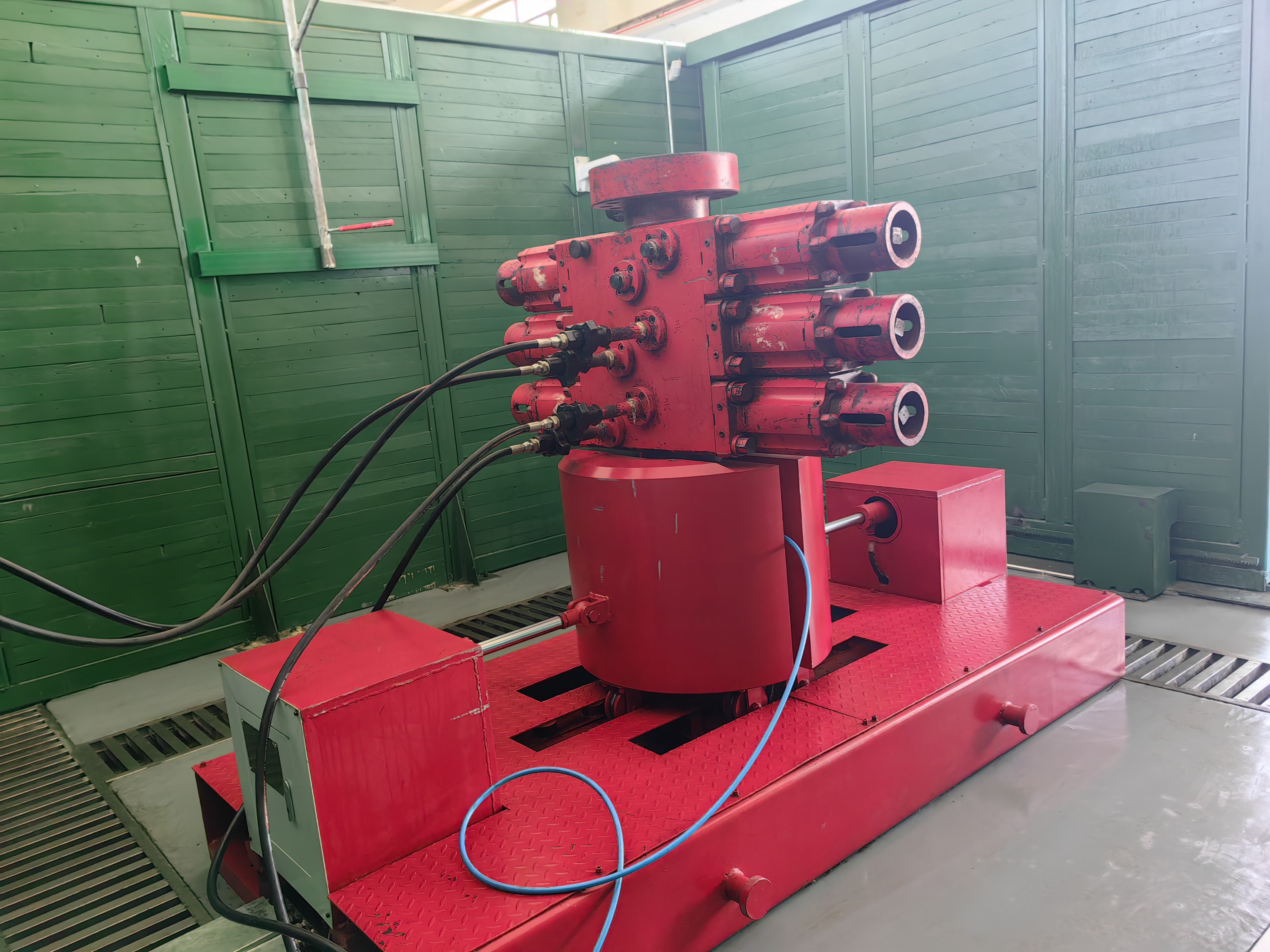 井控中心防噴器水壓密封測(cè)試裝置圖片5