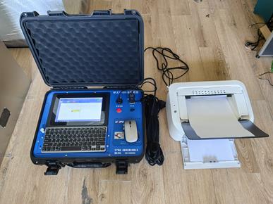 便攜式記錄儀控制系統(tǒng)調(diào)試現(xiàn)場(chǎng)